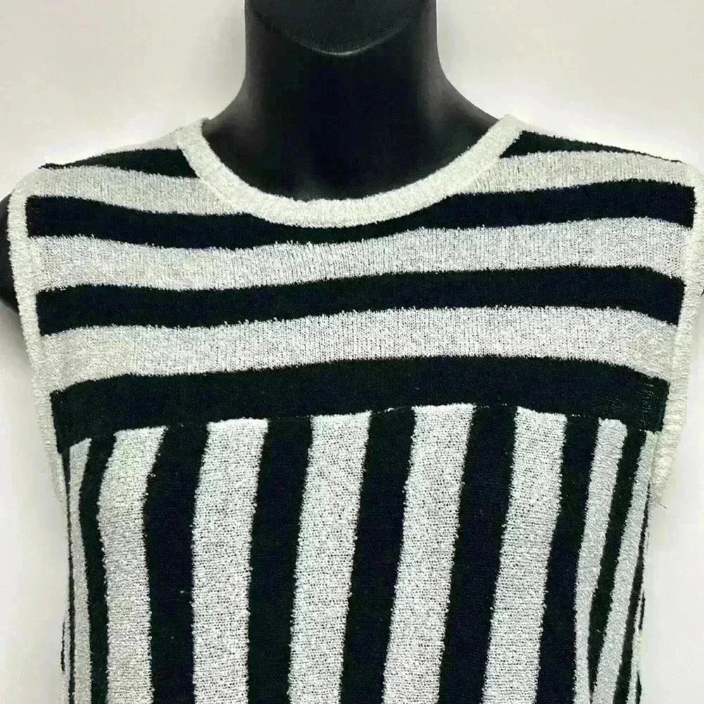 En crème black and white tank top stripes size small - Picture 3 of 7